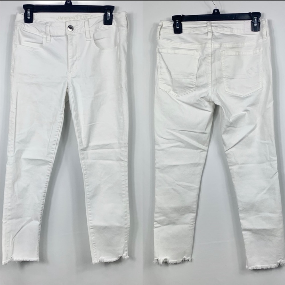 American Eagle White Raw Hem Jegging